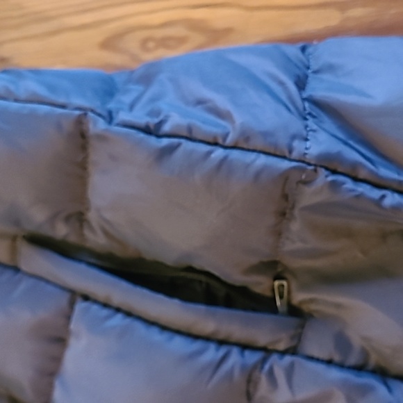 Lands End small women puffer coat with hood - Picture 6 of 8